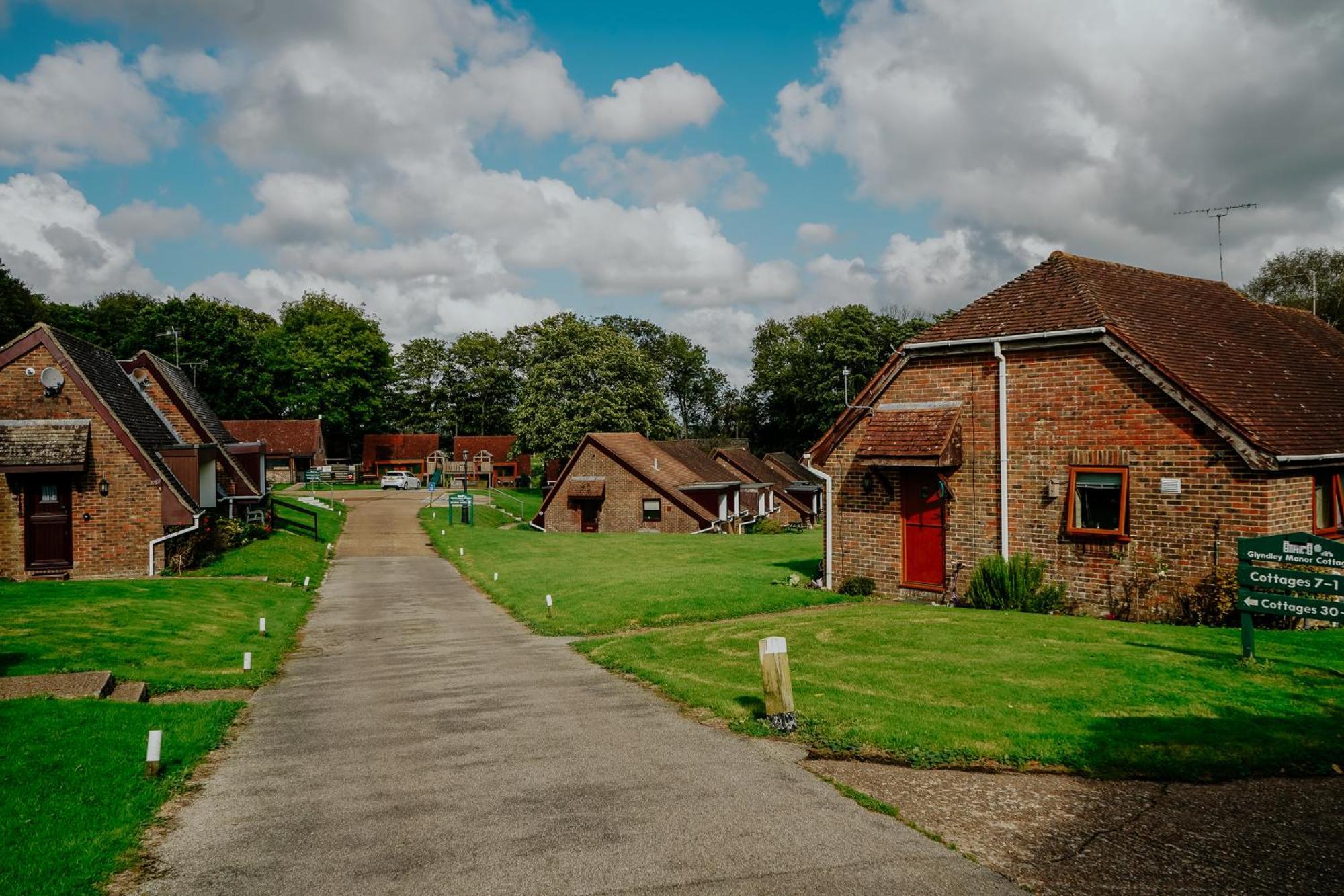 Glyndley Manor Cottages Polegate Eksteriør billede