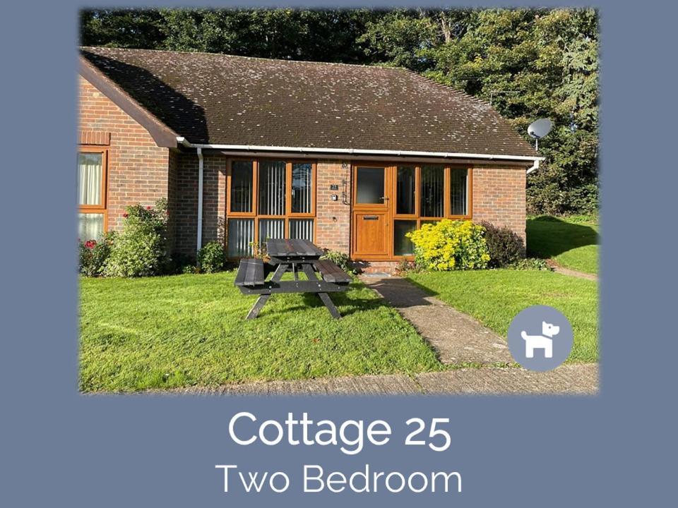 Glyndley Manor Cottages Polegate Eksteriør billede